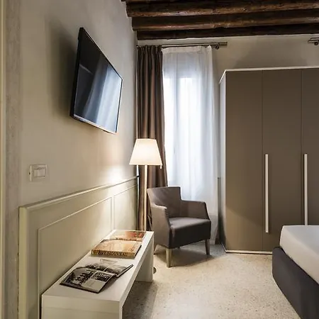 Myplace San Marco Apartament *